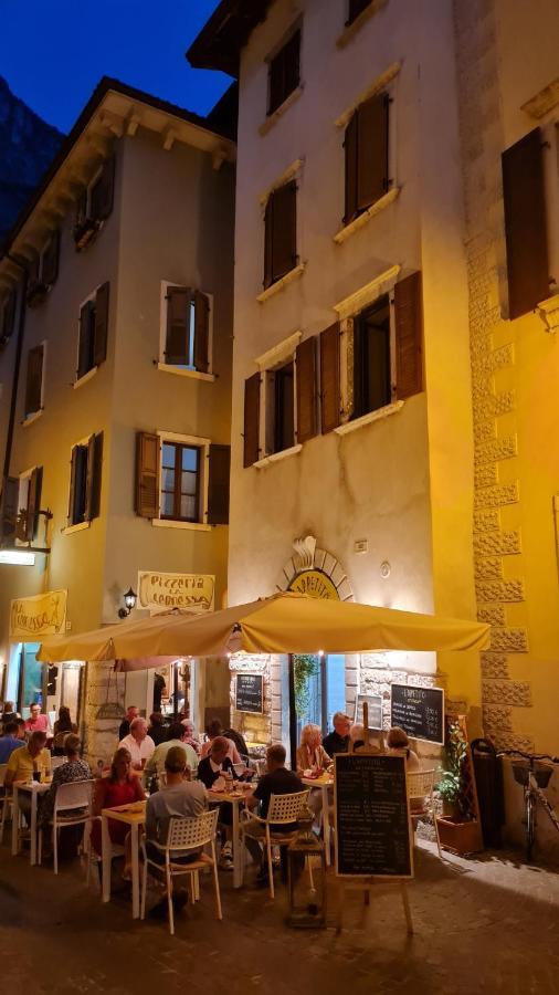 Appartamento Sunrise - Centro Storico N1 Riva del Garda Exteriér fotografie