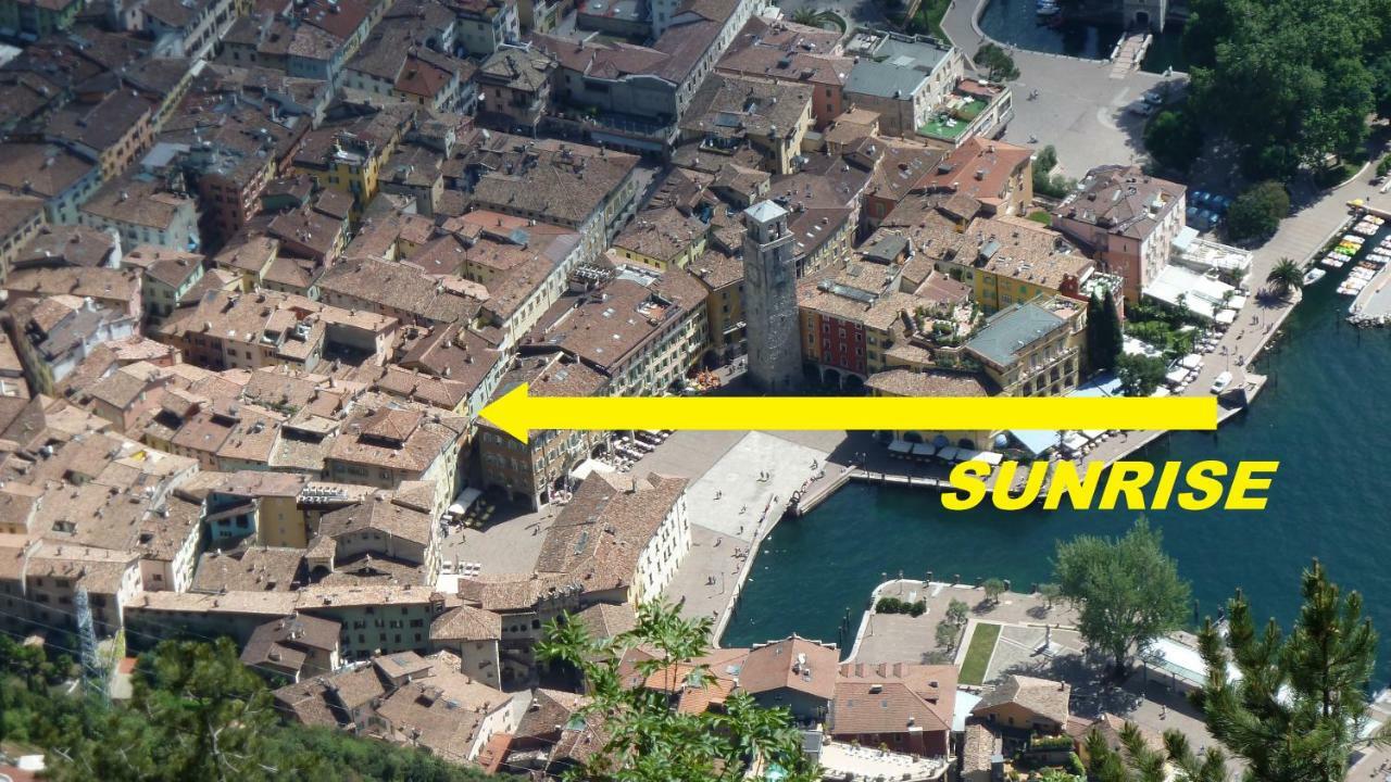 Appartamento Sunrise - Centro Storico N1 Riva del Garda Exteriér fotografie